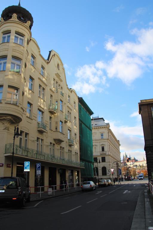 Best Place In Прага Экстерьер фото